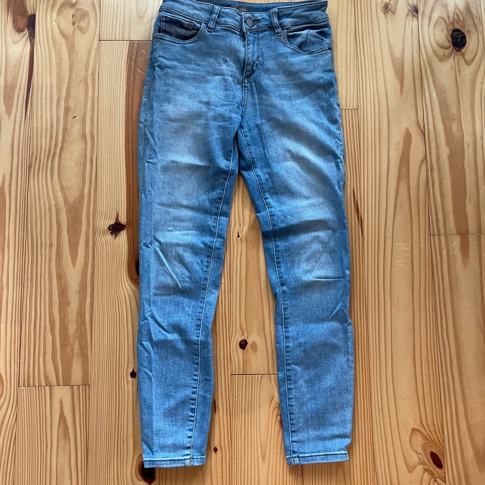 DL1961 Light Blue Denim Jeans